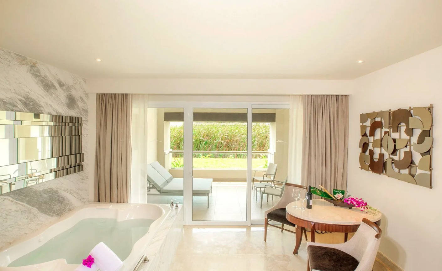 Grand Deluxe Garden View